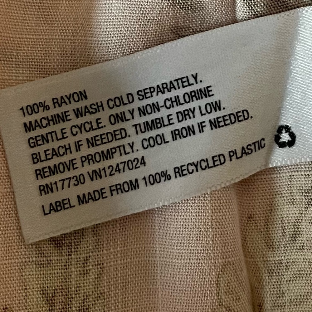 AGUA BENDITA by Target Floral Romper - Picture 13 of 15